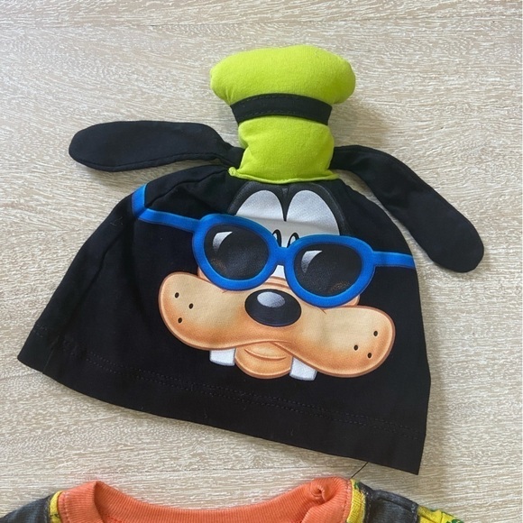 Disney Goofy Tourist Short Sleeve Onesie Matching Hat 100% Cotton Whimsical 12 M - Picture 2 of 8